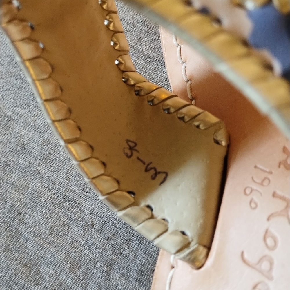 Jack Rogers Navy Camo & Platinum Trim Leather Flip Flop Sandals Size 8 - Picture 12 of 14